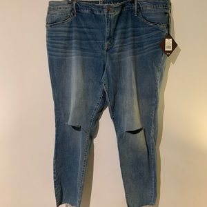 NWT Ava & Viv plus size ankle jegging size 26